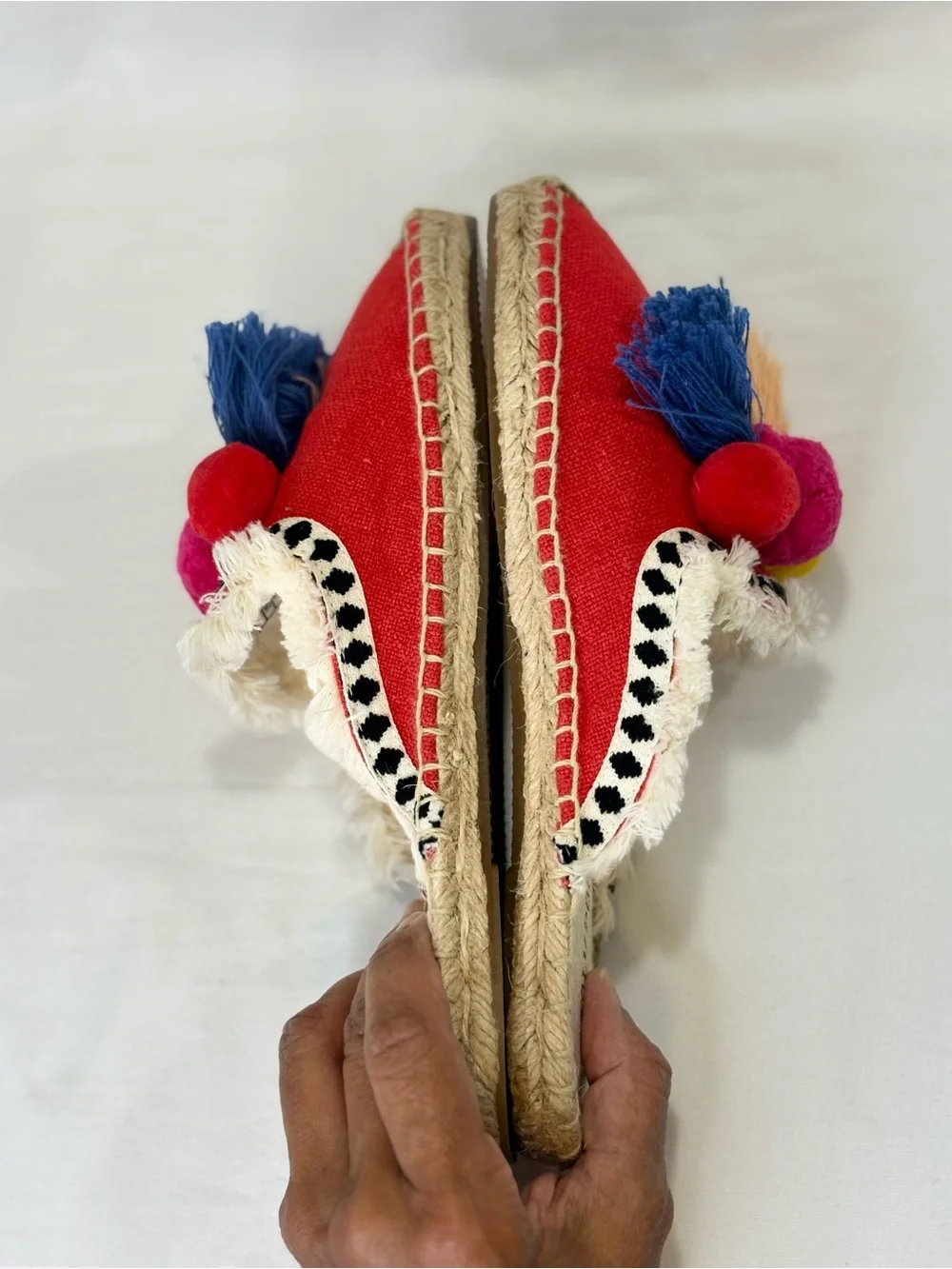 NWOB SALUDOS Red Colorful Pom-Pom Espadrille Mules SZ 6 $110